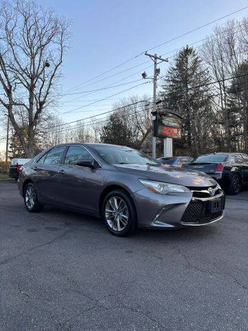 2017 Toyota Camry SE FWD photo