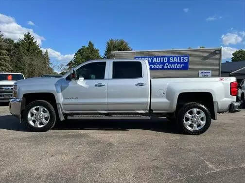 2018 Chevrolet Silverado 2500HD LTZ 4WD photo