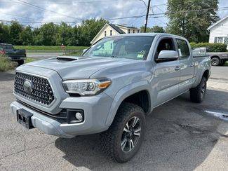 2018 Toyota Tacoma TRD Sport 4WD photo