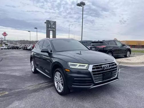 2018 Audi Q5 Tech Premium Plus AWD photo