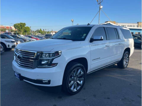 2015 Chevrolet Suburban LTZ RWD photo