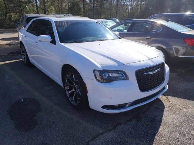 2018 Chrysler 300 300S RWD photo