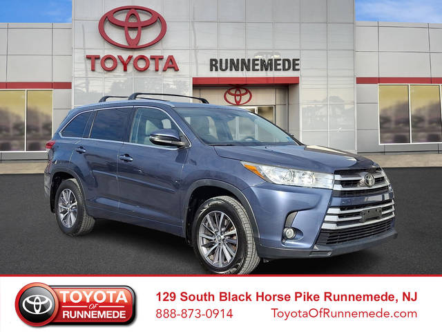 2018 Toyota Highlander XLE AWD photo