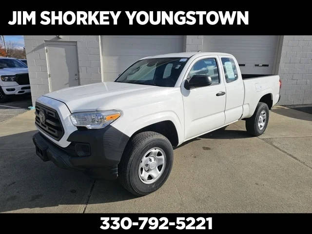 2018 Toyota Tacoma SR 4WD photo