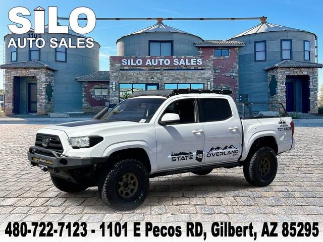 2018 Toyota Tacoma SR 4WD photo