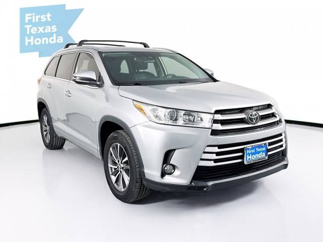 2018 Toyota Highlander XLE FWD photo
