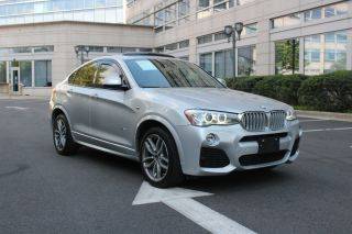 2017 BMW X4 xDrive28i AWD photo