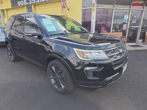 2018 Ford Explorer XLT 4WD photo