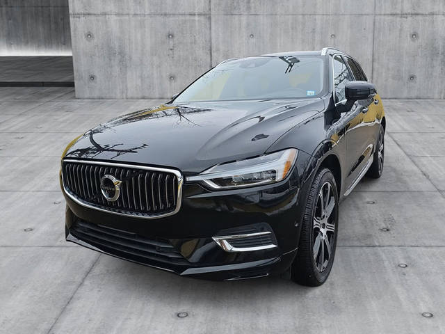 2018 Volvo XC60 Inscription AWD photo