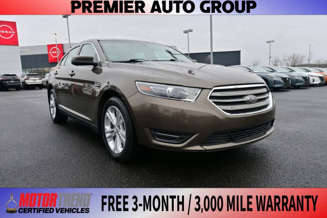 2016 Ford Taurus SEL FWD photo