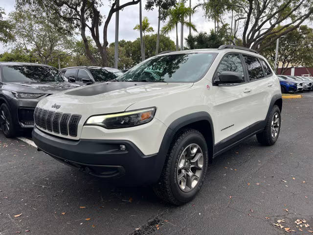 2019 Jeep Cherokee Trailhawk 4WD photo