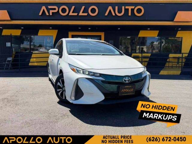 2018 Toyota Prius Prime Plus FWD photo