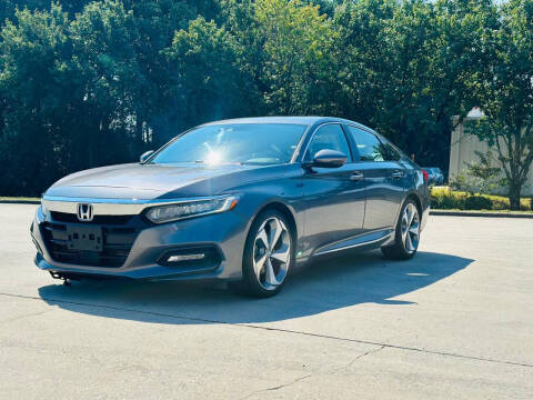 2018 Honda Accord Touring 1.5T FWD photo