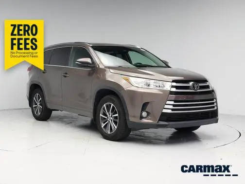 2018 Toyota Highlander XLE AWD photo