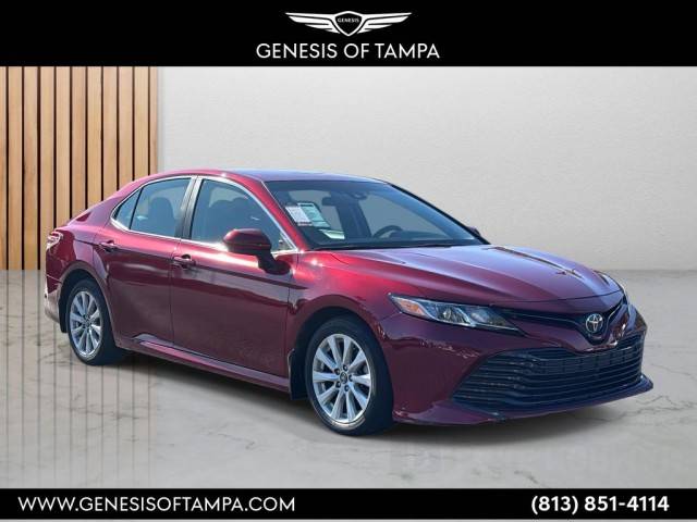 2018 Toyota Camry LE FWD photo