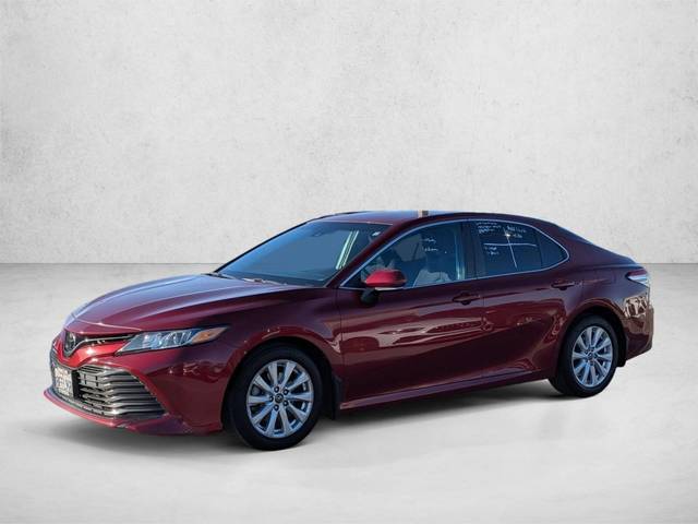 2018 Toyota Camry LE FWD photo