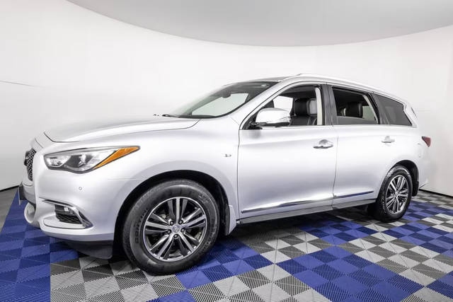 2019 Infiniti QX60 LUXE FWD photo