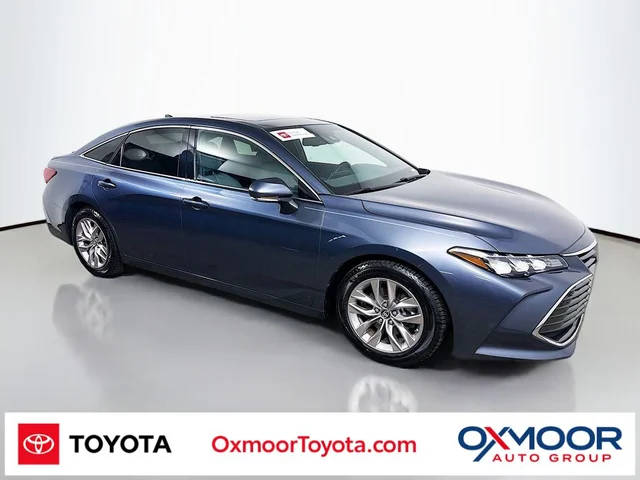 2019 Toyota Avalon XLE FWD photo