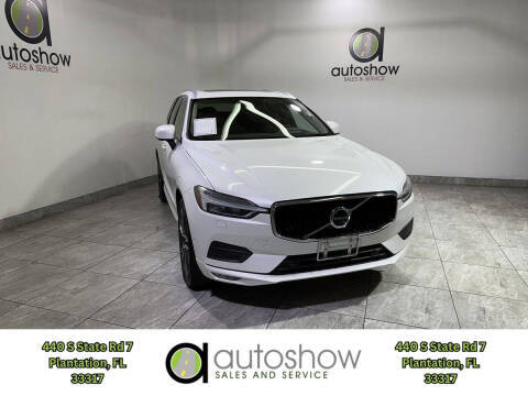 2018 Volvo XC60 Momentum AWD photo