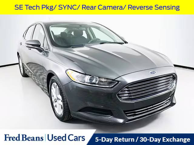 2016 Ford Fusion SE FWD photo
