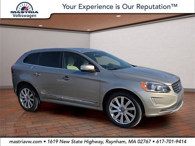 2016 Volvo XC60 T6 AWD photo