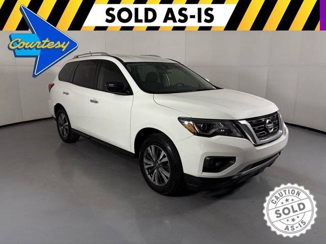 2017 Nissan Pathfinder SV FWD photo