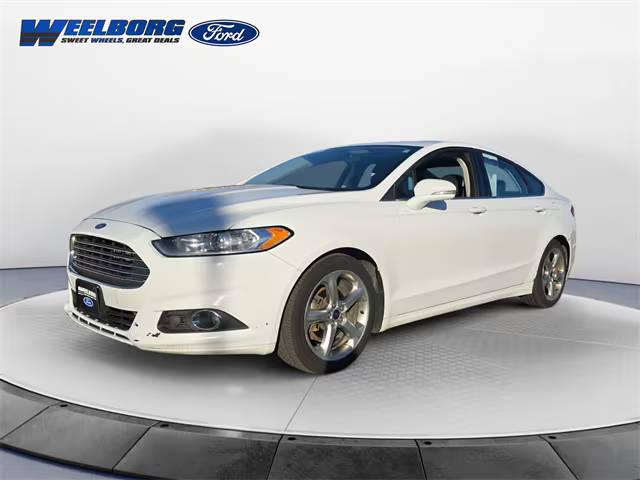 2015 Ford Fusion SE FWD photo