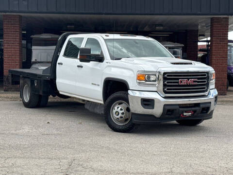 2018 GMC Sierra 3500HD 4WD photo