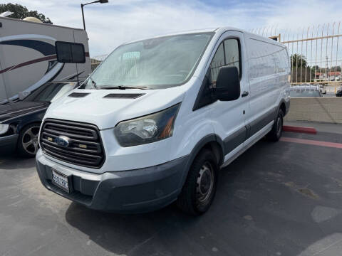 2016 Ford Transit Van  RWD photo