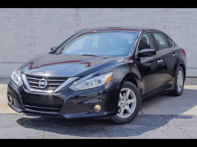 2017 Nissan Altima 2.5 SV FWD photo