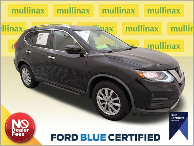 2018 Nissan Rogue SV FWD photo