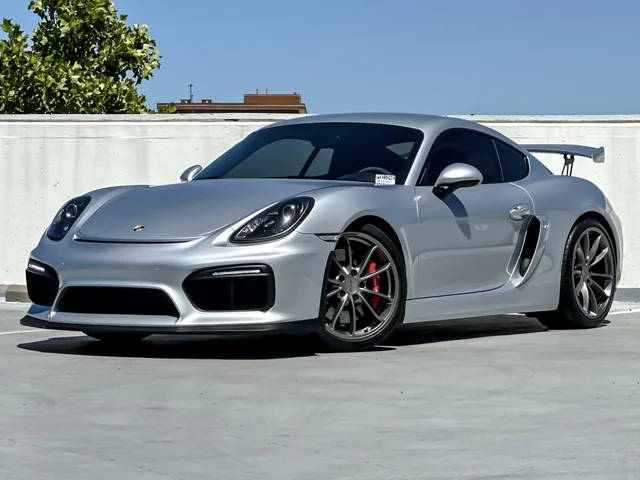 2016 Porsche Cayman GT4 RWD photo