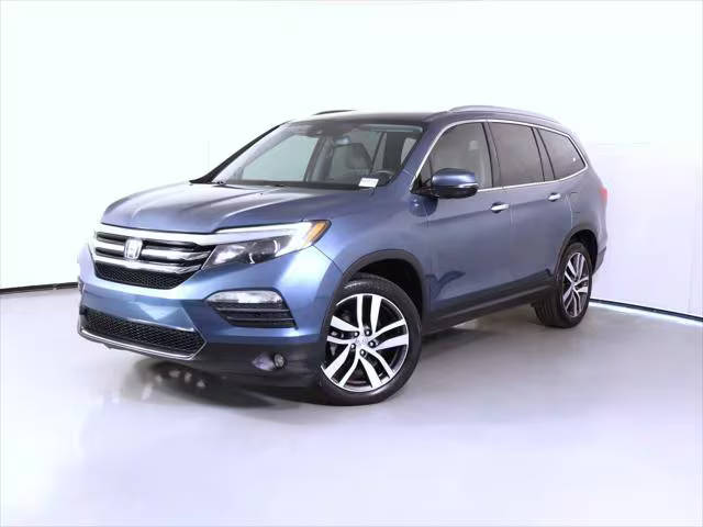 2018 Honda Pilot Touring AWD photo