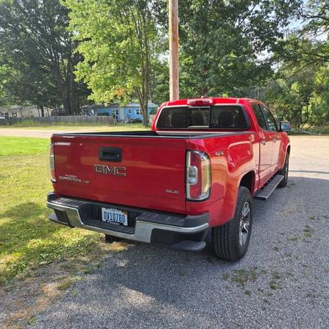 2018 GMC Canyon 4WD SLE 4WD photo