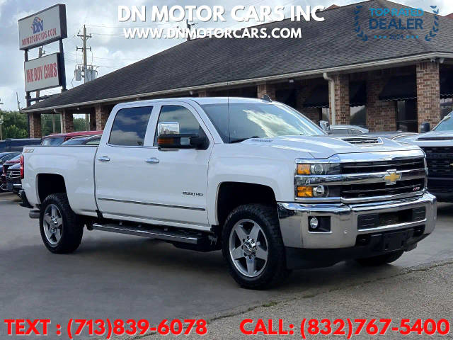 2018 Chevrolet Silverado 2500HD LTZ 4WD photo