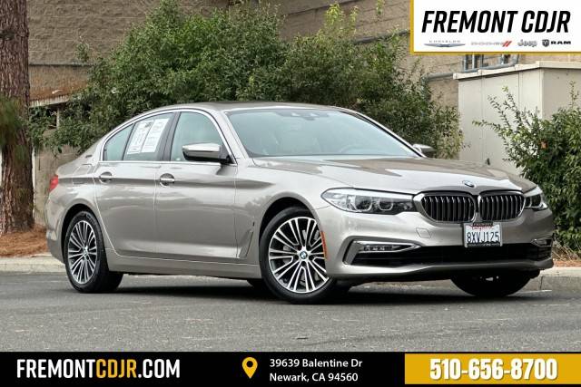 2018 BMW 5 Series 530e iPerformance RWD photo