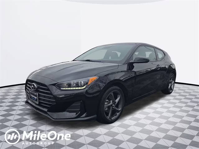 2019 Hyundai Veloster 2.0 FWD photo