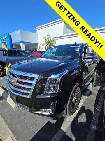 2018 Cadillac Escalade Premium Luxury 4WD photo