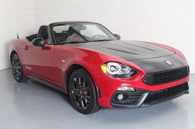 2018 FIAT 124 Spider Abarth RWD photo