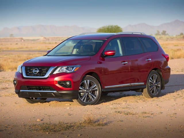 2018 Nissan Pathfinder SL FWD photo