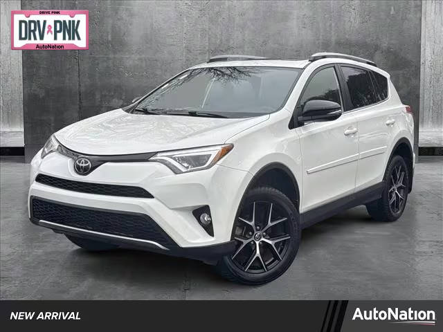 2018 Toyota RAV4 SE FWD photo