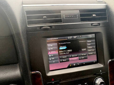 2015 Lincoln Navigator L 4WD photo