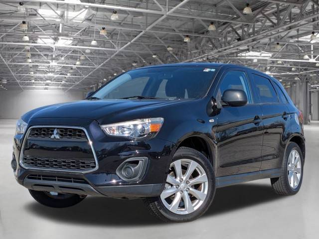 2015 Mitsubishi Outlander Sport ES 4WD photo