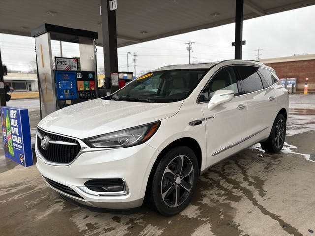 2018 Buick Enclave Essence FWD photo