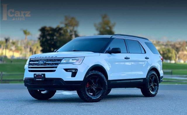 2018 Ford Explorer Base FWD photo