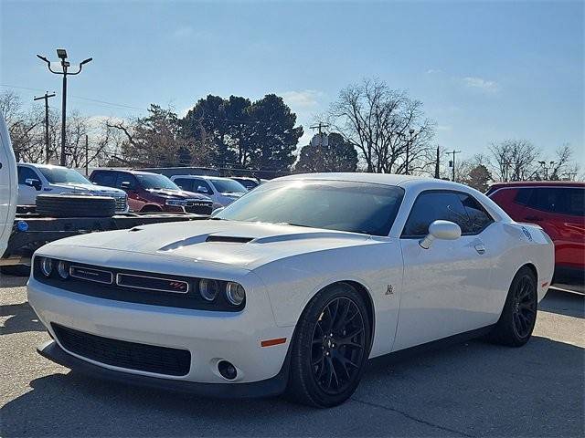 2018 Dodge Challenger R/T Scat Pack RWD photo