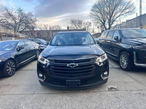 2018 Chevrolet Traverse LT Leather AWD photo