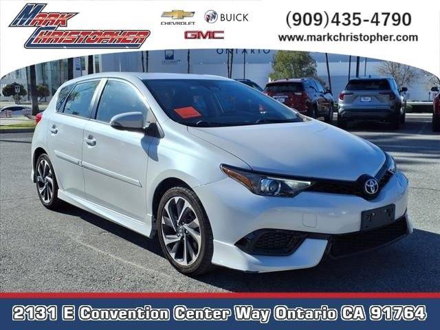 2018 Toyota Corolla iM FWD photo