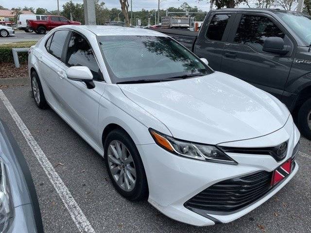 2018 Toyota Camry LE FWD photo