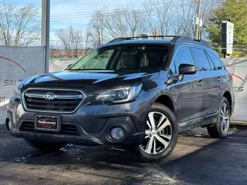 2018 Subaru Outback Limited AWD photo